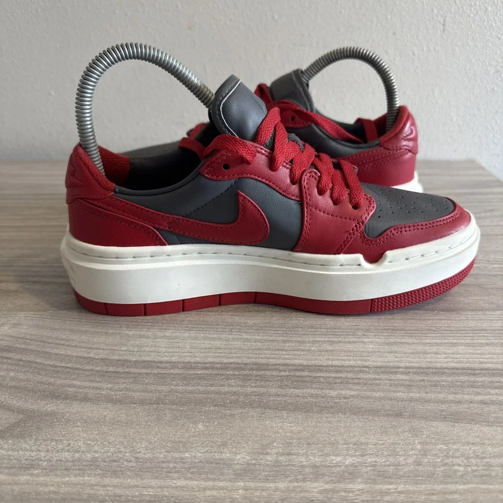 Jordan air elevate